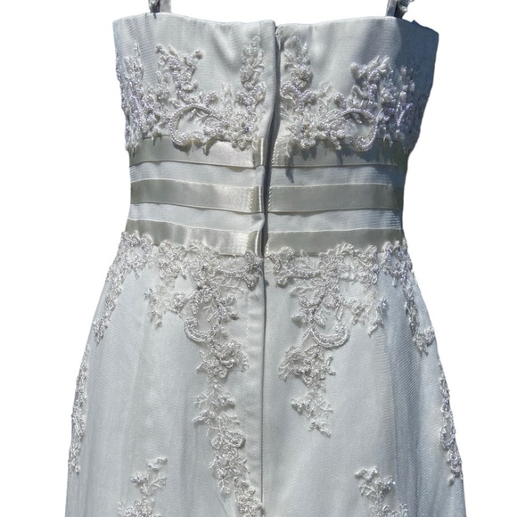 Oleg Cassini Collection David’s Bridal Ivory Lace Wedding Gown Sz 10 - Picture 10 of 16